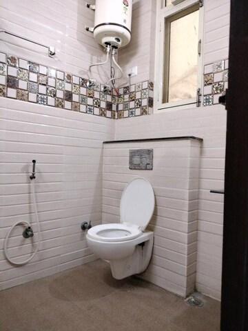 Bathroom in 3 BHK Apartment at Sector 7 Dwarka – for Sale