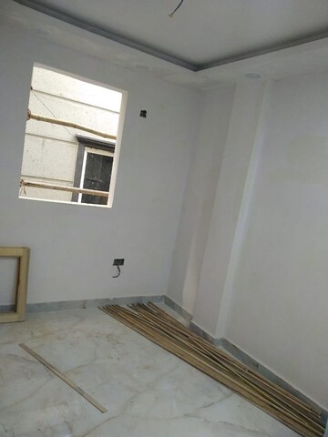 Furnished Amenities in 1 BHK Builder Floor at Tughlakabad Extension – for Sale