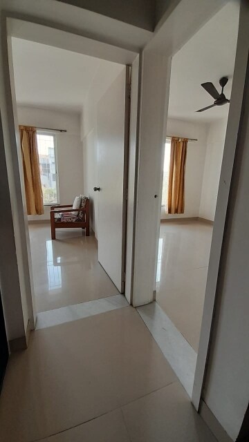 Room in 6+ BHK Apartment at Karve Nagar – for Sale
