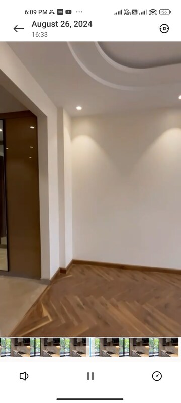 Room in 4 BHK Builder Floor at BPTP District, Sector 81 – for Sale