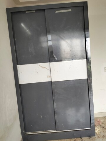 Furnished Amenities in 1 BHK Apartment at Signature Global Synera, Sector 81 – for Sale
