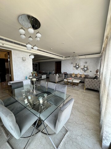 Master Bedroom in 3 BHK Apartment at M3M Golf Estate, Sector 65 – for Sale