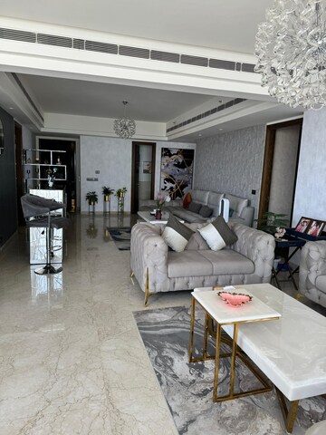 Master Bedroom in 3.5 BHK Apartment at M3M Golf Estate, Sector 65 – for Sale