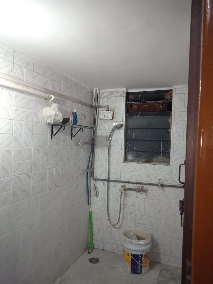 Bathroom, devi-orchid 2 Bedroom 1000 Sq.Ft. Apartment In Bopodi Pune 7471416