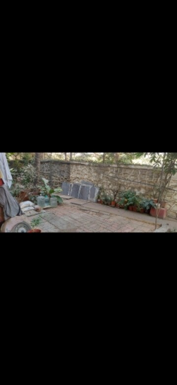3.5 BHK Villa – Exterior View View at Customs Colony CHS, Andheri East - for Sale