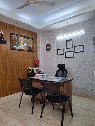Master Bedroom in 3 BHK Builder Floor at Pratap Vihar – for Sale