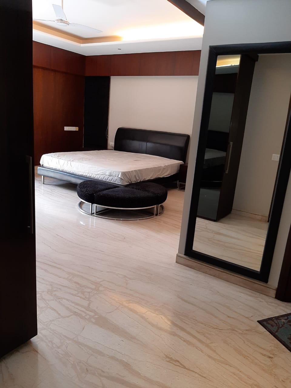 4 BHK + Servant Room Penthouse For Rent in On Request 