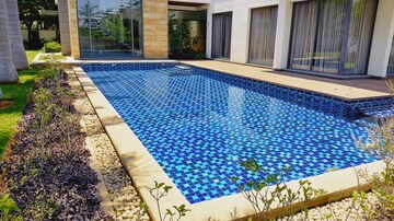 Swimming Pool in 4 BHK Villa at Embassy Boulevard, Yelahanka – for Rent
