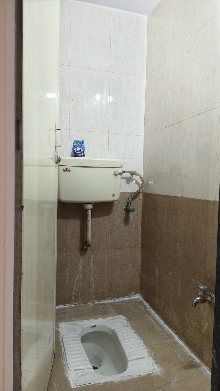 Bathroom, chandrabhaga-darshan 1 Bedroom 600 Sq.Ft. Apartment In Kalwa Thane 7472104