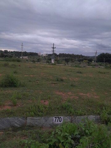  Plot For Sale in Dodda Aalada Mara Road