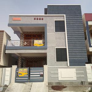 2 BHK Builder Floor For Rent in Gomti Nagar Lucknow  7472442