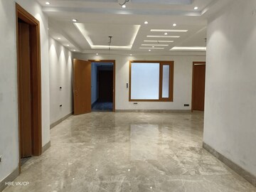 Room in 4 BHK Builder Floor at Vasant Kunj – for Sale