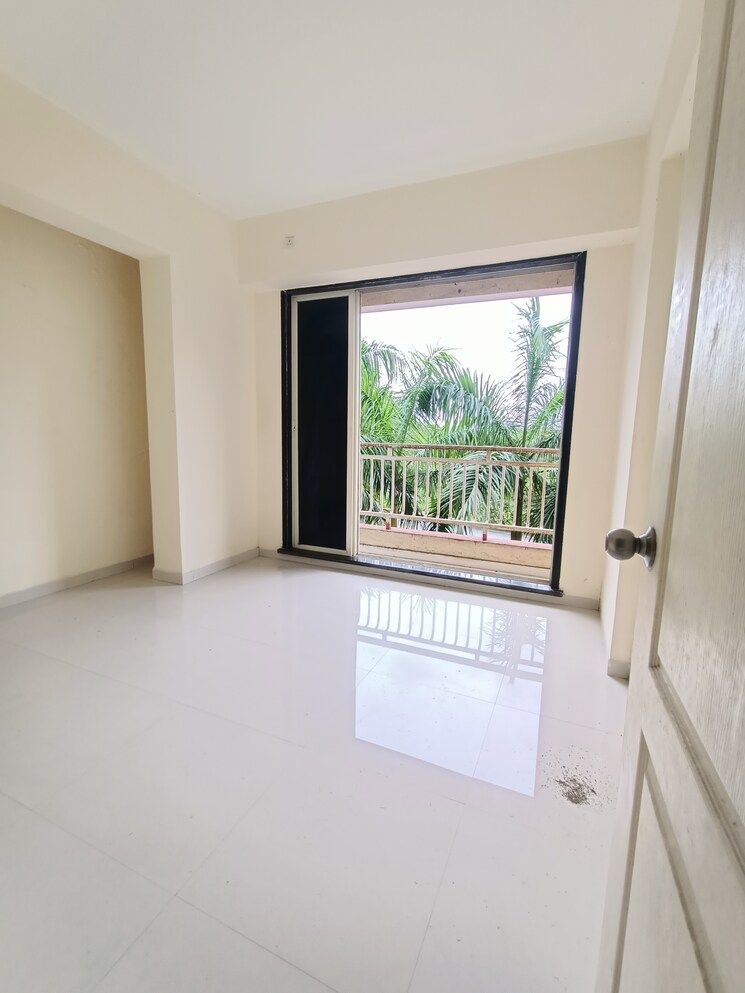 Room, vrindavan-complex-dombivli-west 1 Bedroom 660 Sq.Ft. Apartment In Dombivli West Thane 7472937