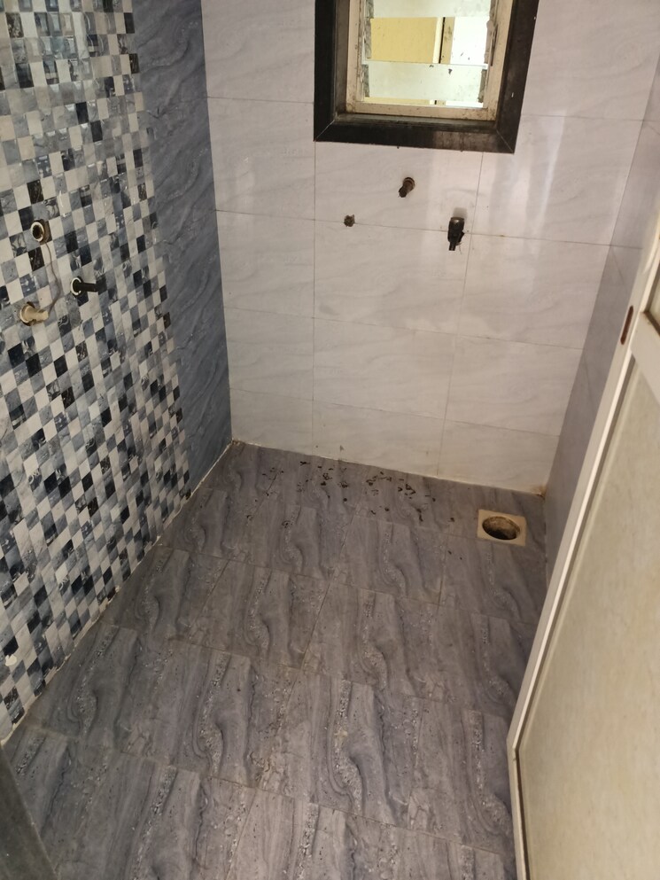 Bathroom, vrindavan-complex-dombivli-west 1 Bedroom 660 Sq.Ft. Apartment In Dombivli West Thane 7472937