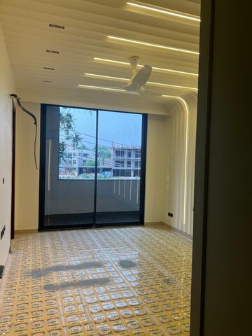 Room in 3 BHK Builder Floor at Builder Floor, Sector 28 – for Sale