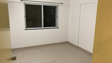 Room in 2 BHK Apartment at Prithvi Proximus, Hadapsar – for Sale