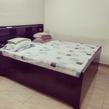 Bedroom in 3.5 BHK Apartment at Eros Sampoornam, Sector 2 Greater Noida – for Sale