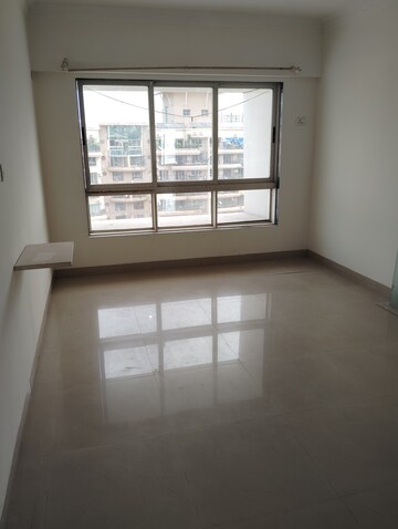 Room in 2.5 BHK Apartment at Nahar Amrit Shakti Yvonne, Chandivali – for Sale
