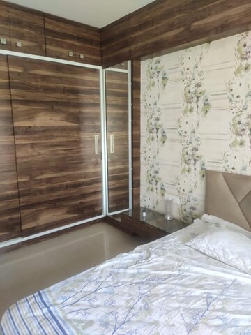 Room in 3.5 BHK Apartment at Marvel Arco, Hadapsar – for Sale