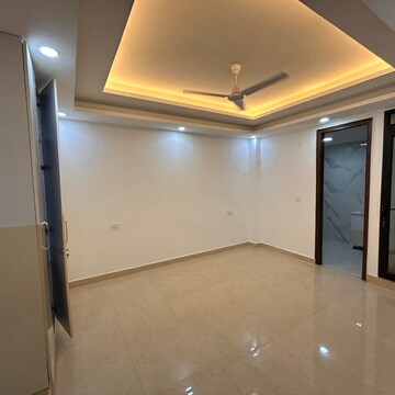 Room in 3 BHK Builder Floor at Chattarpur – for Sale