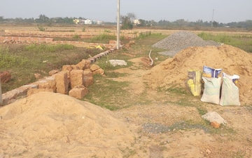 Plot For Sale in Trinath Bazar