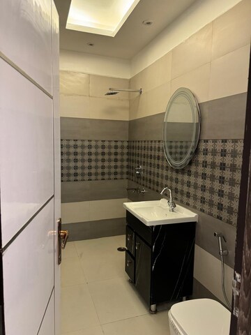 Bathroom in 3 BHK Apartment at Solitairian City Speed, Sector 25 Yamuna Expressway – for Sale