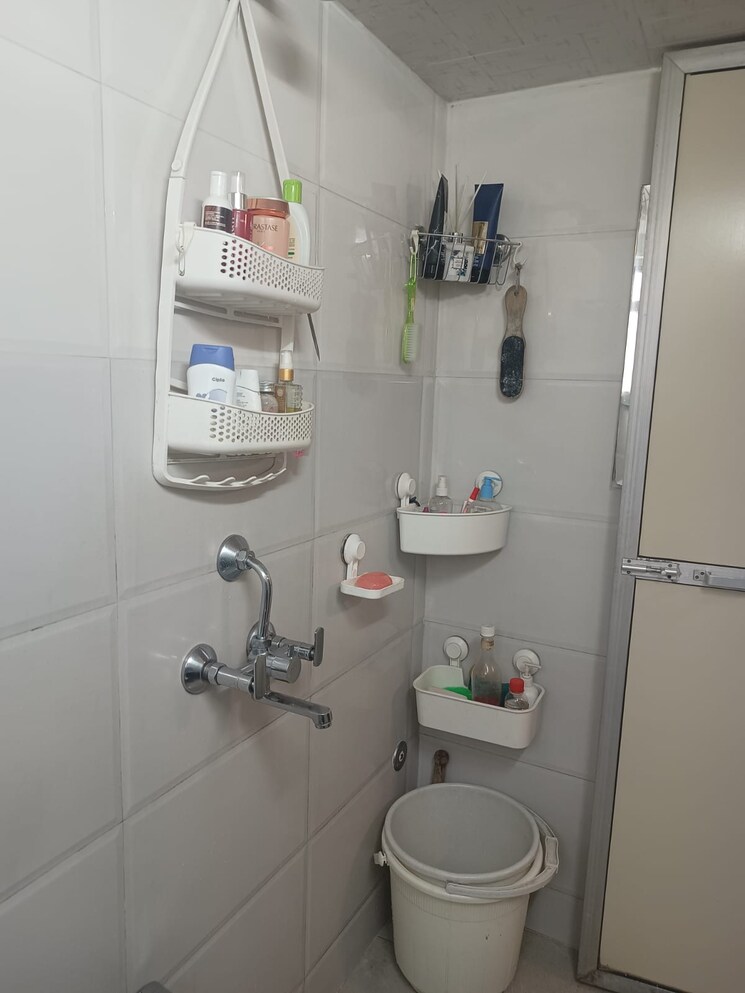 Bathroom, rajshree-chs 1 Bedroom 480 Sq.Ft. Apartment In Andheri East Mumbai 7474381