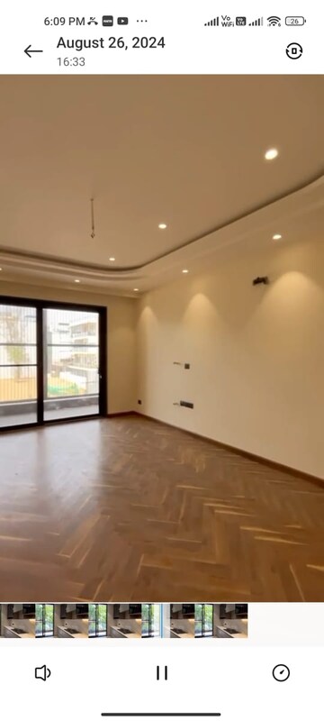 Room in 3 BHK Builder Floor at BPTP Park Central, Sector 85 – for Sale