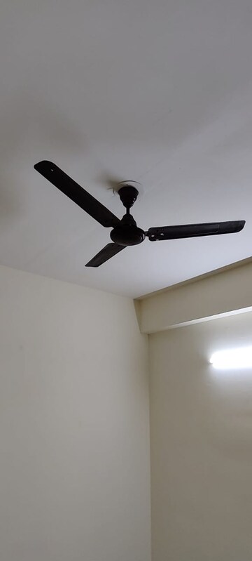 Furnished Amenities in 3 BHK Apartment at Conscient Habitat 78, Sector 78 – for Sale
