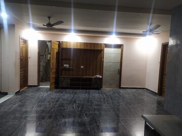 Living Room in 2 BHK Apartment at Huda Staff Colony, Sector 46 – for Rent