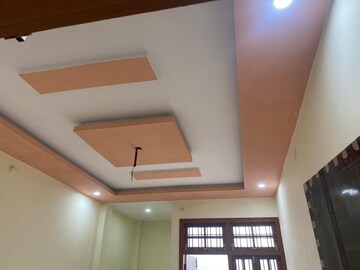 Furnished Amenities in 2 BHK Independent House at Sultanpur Road – for Sale