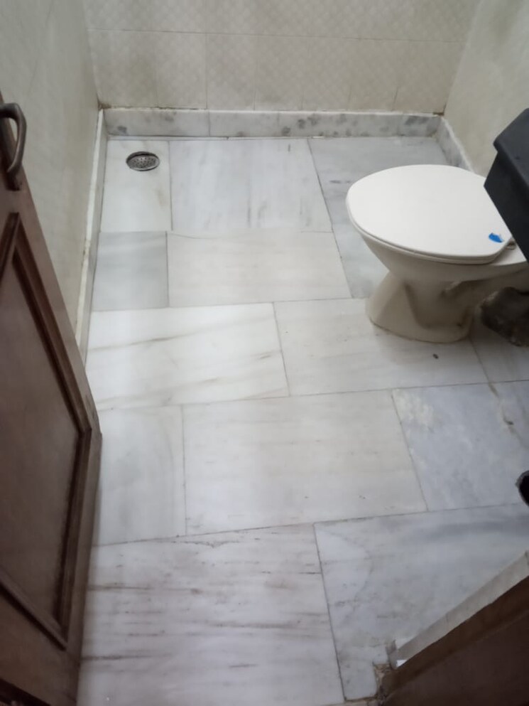 Bathroom, gomti nagar 2 Bedroom 1100 Sq.Ft. Independent House In Gomti Nagar Lucknow 7475035