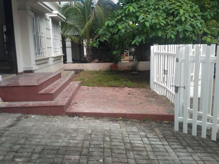 Balcony, pscl-vasant-vihar-tower 4 Bedroom 4000 Sq.Ft. Apartment In Baner Pune 7475105