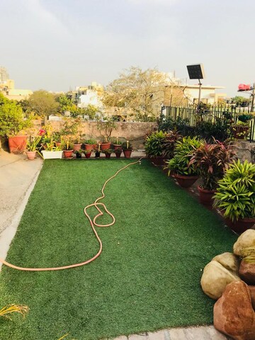 3.5 BHK Builder Floor – Garden View at Dlf Phase I - for Sale