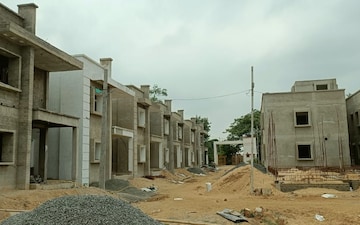 Plot For Sale in Trinath Bazar