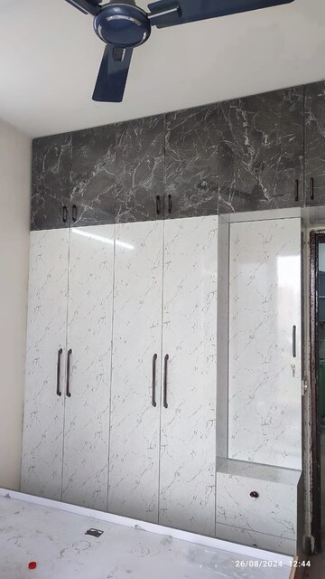 Furnished Amenities in 2.5 BHK Apartment at Signature Global Synera, Sector 81 – for Sale