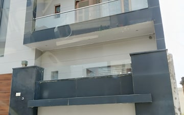 4 BHK Independent House For Sale in Sector 13