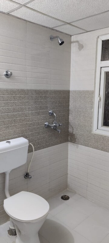 Bathroom in 2.5 BHK Apartment at Signature Global Synera, Sector 81 – for Sale