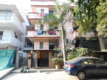 3 BHK Builder Floor For Resale in Ramprastha Colony Ghaziabad  7476298