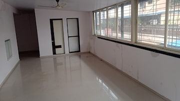 Commercial Showroom 1589 Sq.Ft. For Rent in Parel Mumbai  7476306