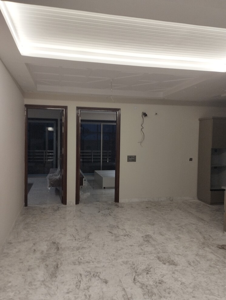 Room, raj-mahal-churchgate 1 Bedroom 350 Sq.Ft. Independent House In Churchgate Mumbai 7476346