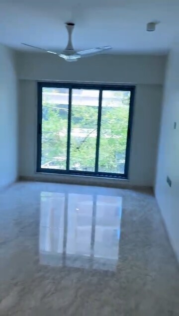 Room in 2 BHK Apartment at Veena Solace, Santacruz West – for Sale