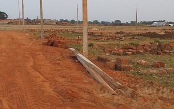 Plot For Sale in Hanspal