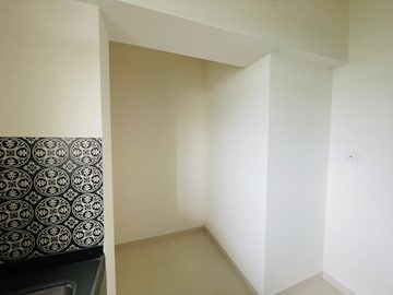 2 BHK Apartment For Rent in Lodha Amara Kolshet Road Thane  7477161