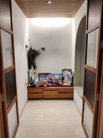 Bedroom in 5 BHK Villa at South Bopal – for Sale
