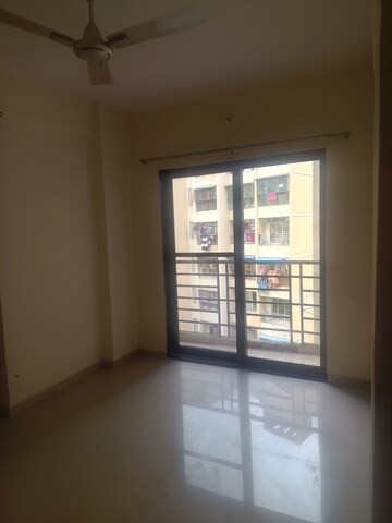 Room in 1 BHK Apartment at Sundaram Plaza, Nalasopara West – for Sale