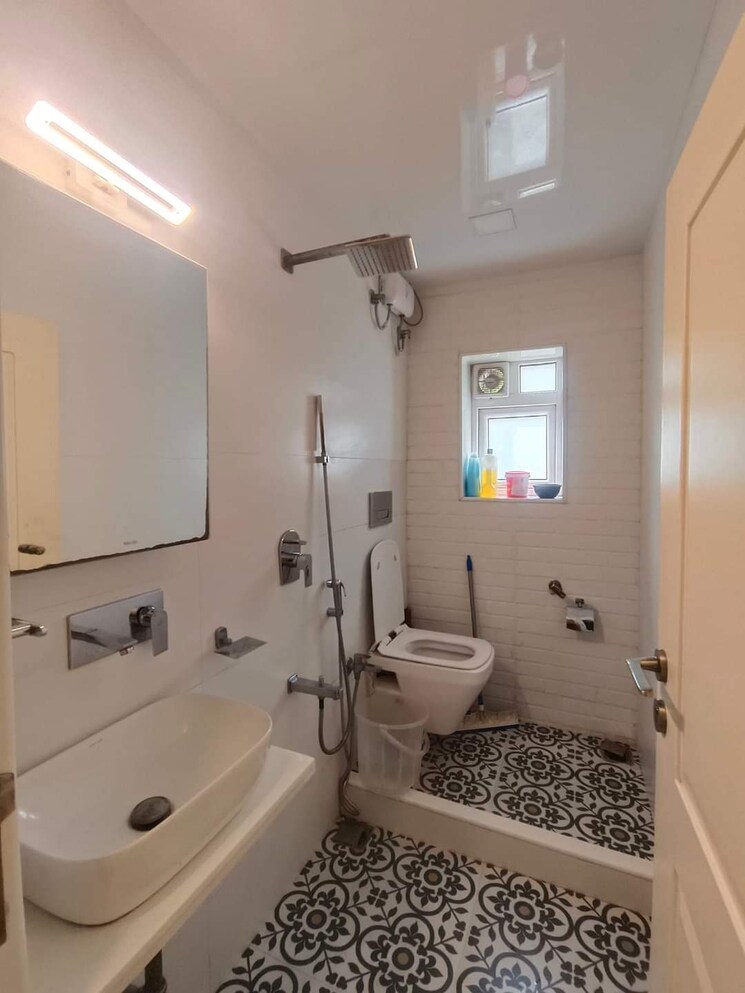 Bathroom, lodha-sterling 2 Bedroom 822 Sq.Ft. Apartment In Kolshet Road Thane 7477695