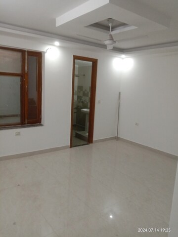 Bedroom in 3 BHK Builder Floor at Green Fields Colony – for Sale