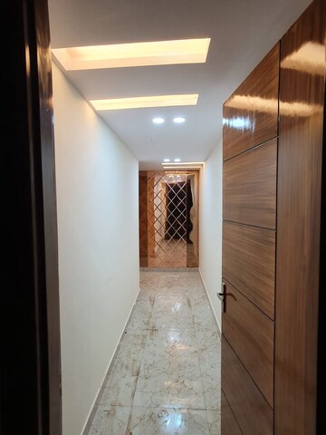 Building Lobby in 2 BHK Builder Floor at Sector 73 – for Sale