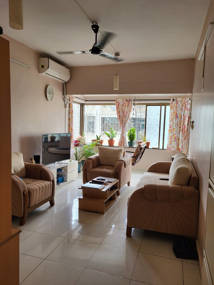 Living Room, anand-chhaya 1 Bedroom 650 Sq.Ft. Apartment In Prabhadevi Mumbai 7478626